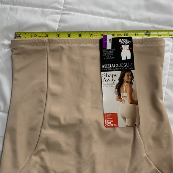 Miracle suit - Picture 8 of 9